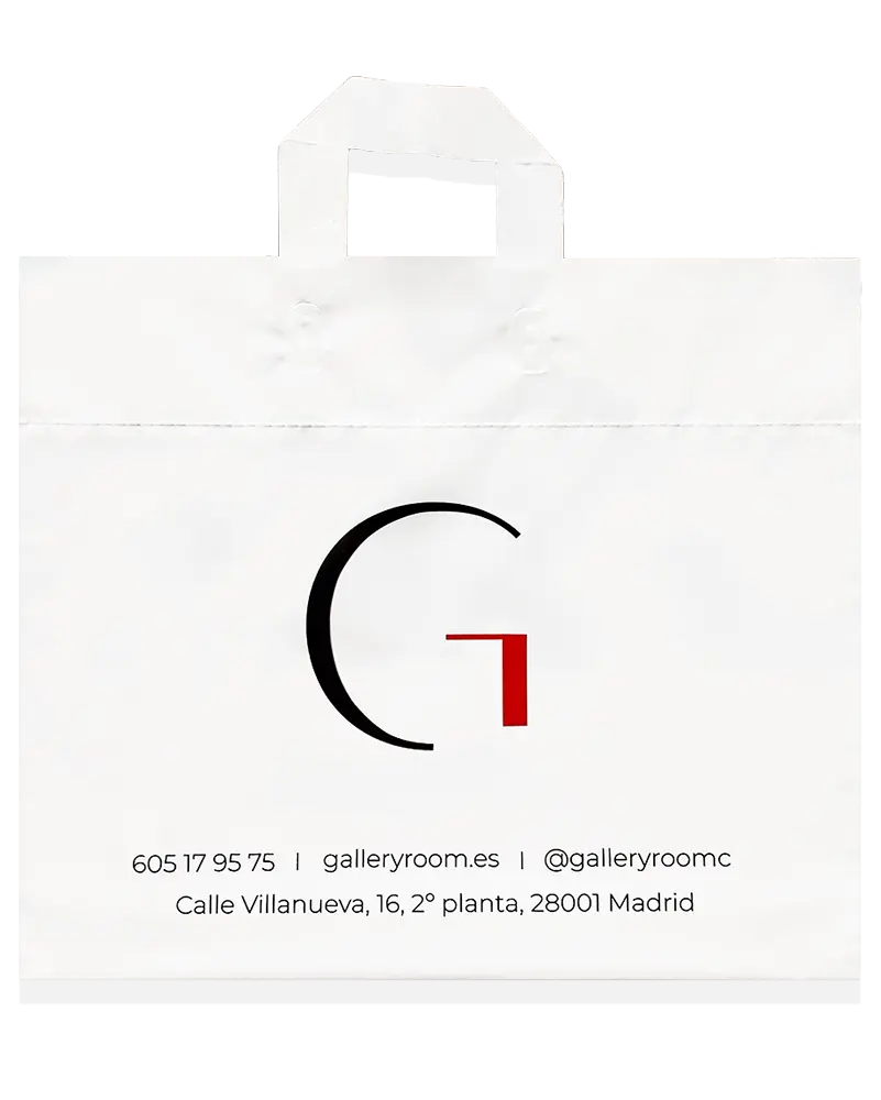 Bolsa de lazo flexible de alta gama para showrooms y galerías por Plásticos Coimbra